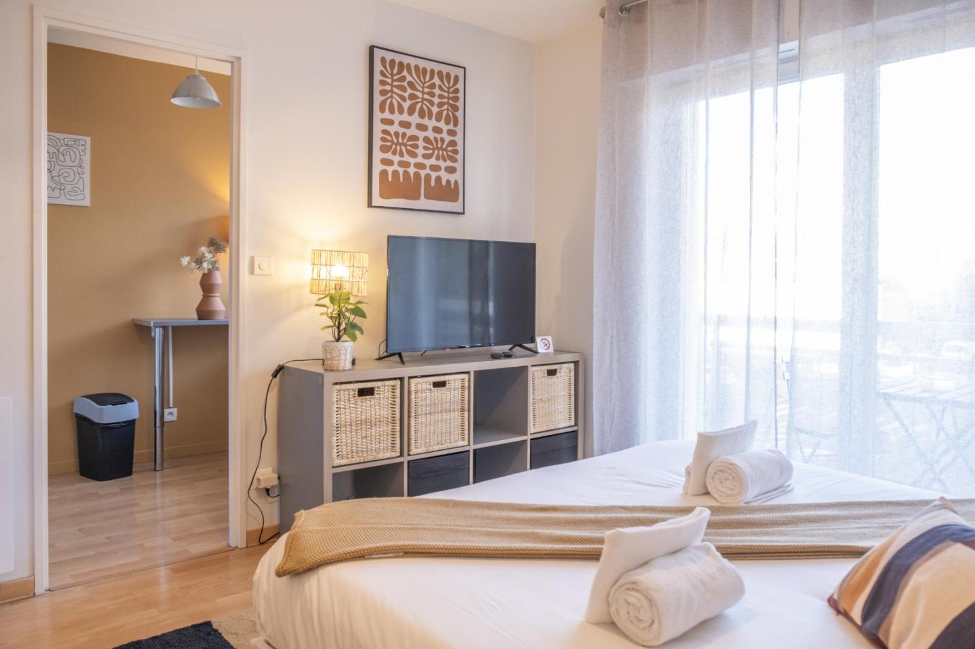 Parking - L'Ambre - Balcon Apartment Strasbourg Bilik gambar